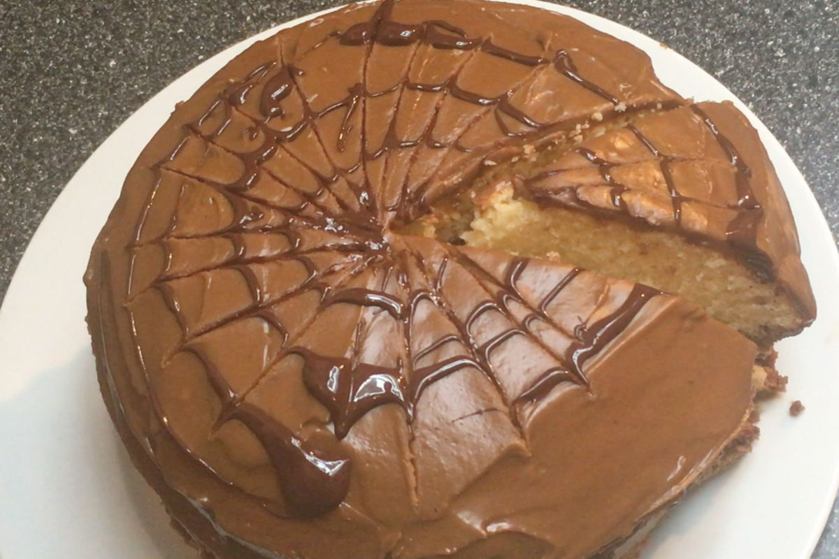 Celebration Caramel Luxe Cake: A Homemade Cake for any Party for under £6
