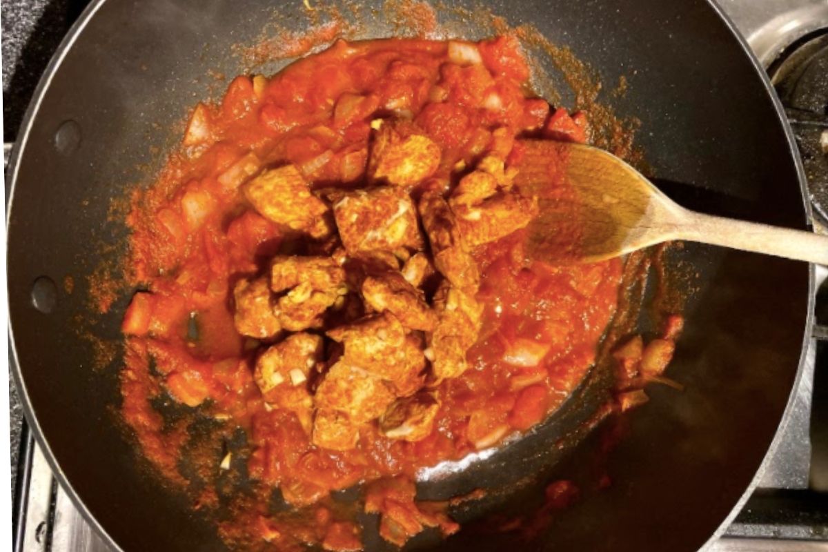 Chicken tikka masala curry with spices