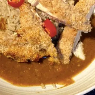 Katsu curry with breadcrums