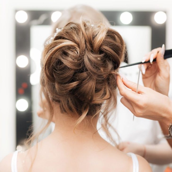 6 Hair Styling Tips for Busy Moms on the Go