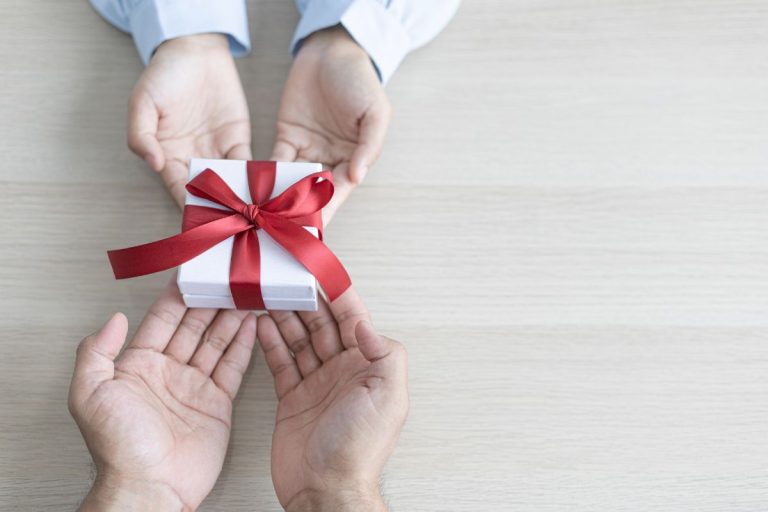 A Guide To Affordable Gifts For Your Husband