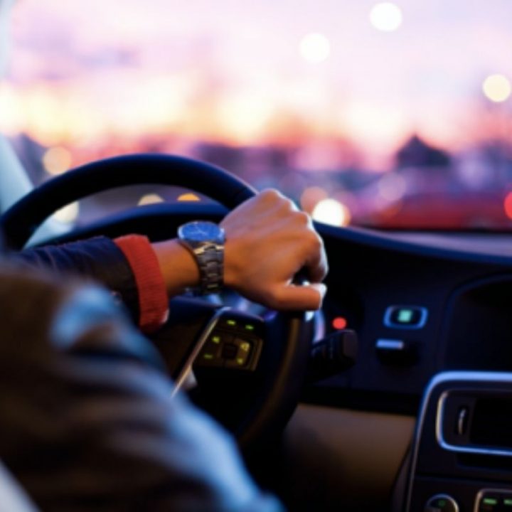 Avoid Road Dangers With These 6 Defensive Driving Skills