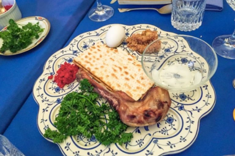 Celebrate Your Seder Custom with Pesach Seder Plate