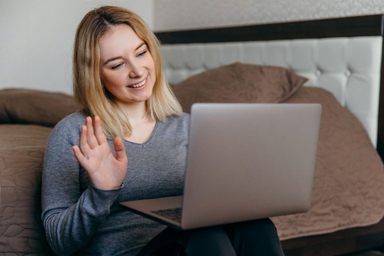 Communicating with Girls for Marriage: Tips and Strategies