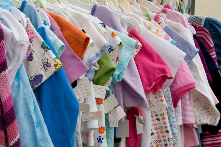 Great Tips For Saving Money On Kids Clothes