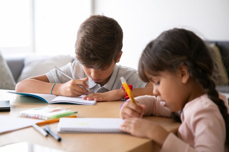 How to Create the Proper Tone for an Argumentative Essay