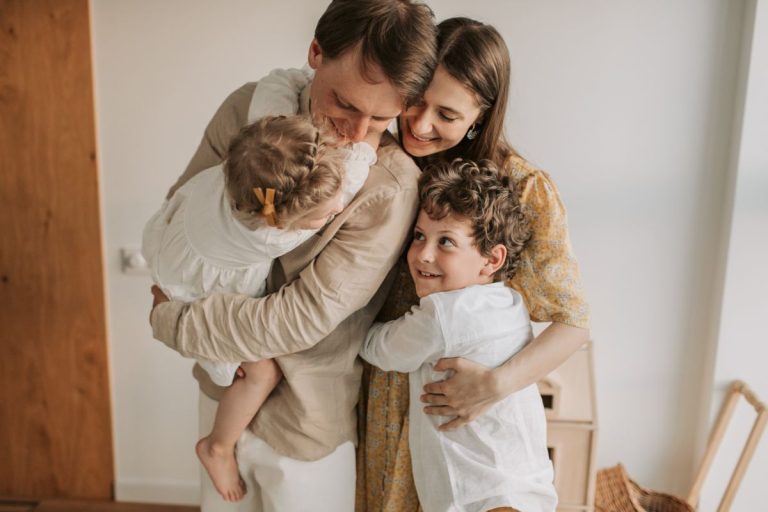 How Exchange Rates and Inflation Quietly Impact Your Family Budget