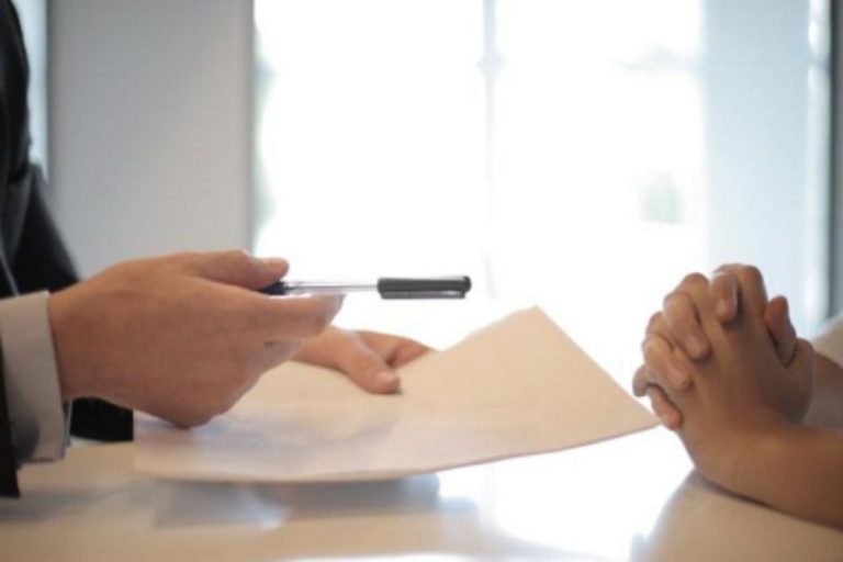 How To Get A Mortgage: A 6-Step Guide