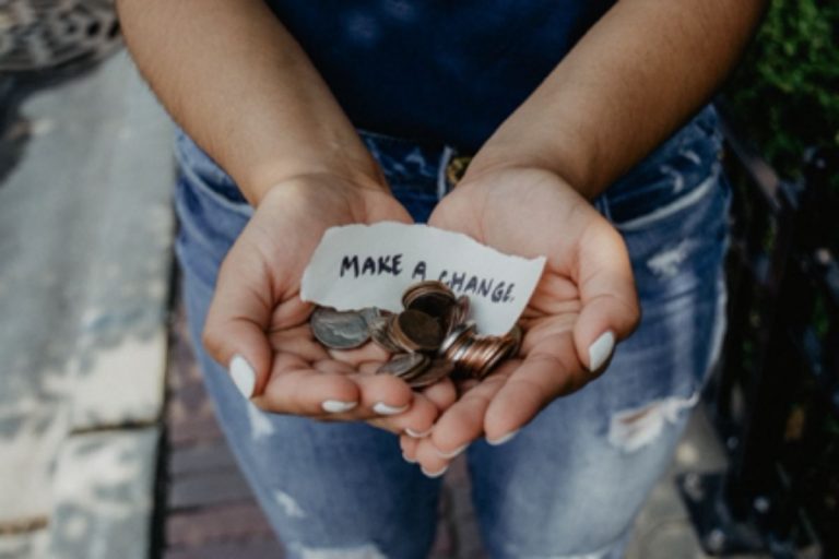 How and When to Raise Money Through a Fundraiser