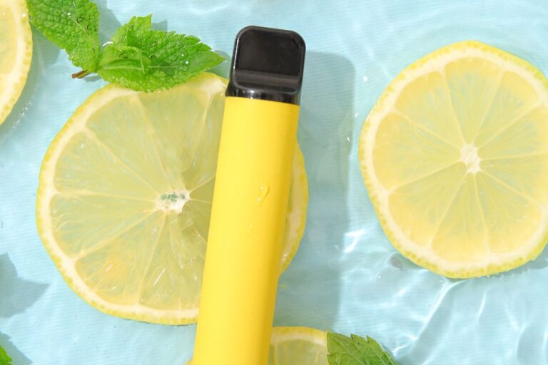 How to Inhale a Vape Properly: Techniques, Mistakes & Best Practices