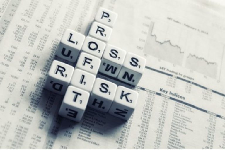 How to Make Money Trading Stocks: 4 Useful Tips