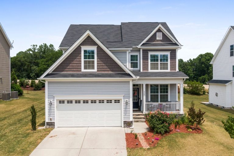 How to find a reliable adverse mortgage broker quickly?