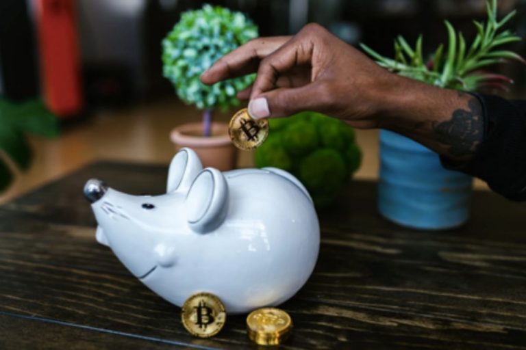 Is a Crypto Savings Account Worth It? Pros and Cons of it