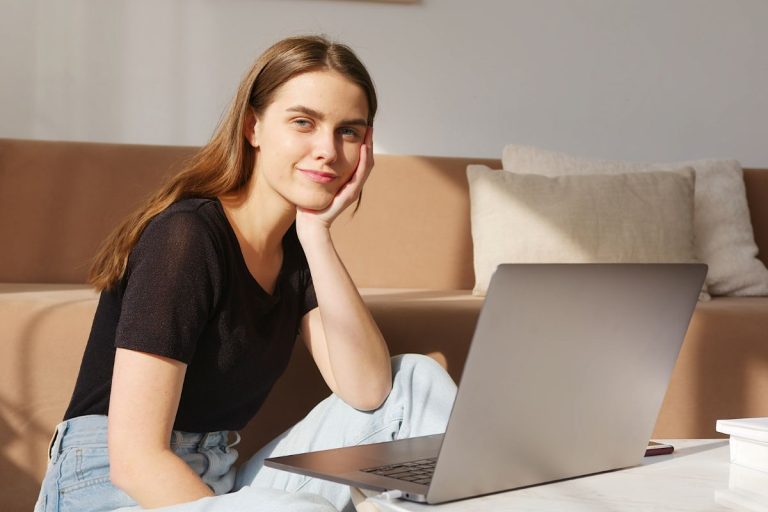 The Importance of Financial Literacy for Students: Strategies for Building Strong Money Management Skills