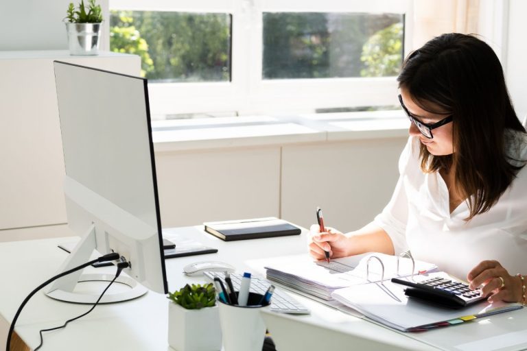 Tips For Finding  Professional Accountants In Your Area