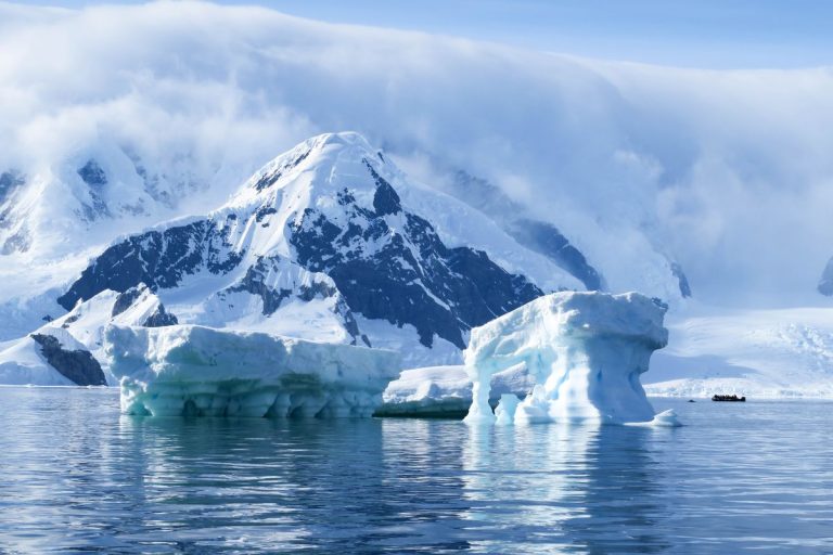 Ultimate Adventure Activities in Antarctica: Get Your Adrenaline Pumping Responsibly