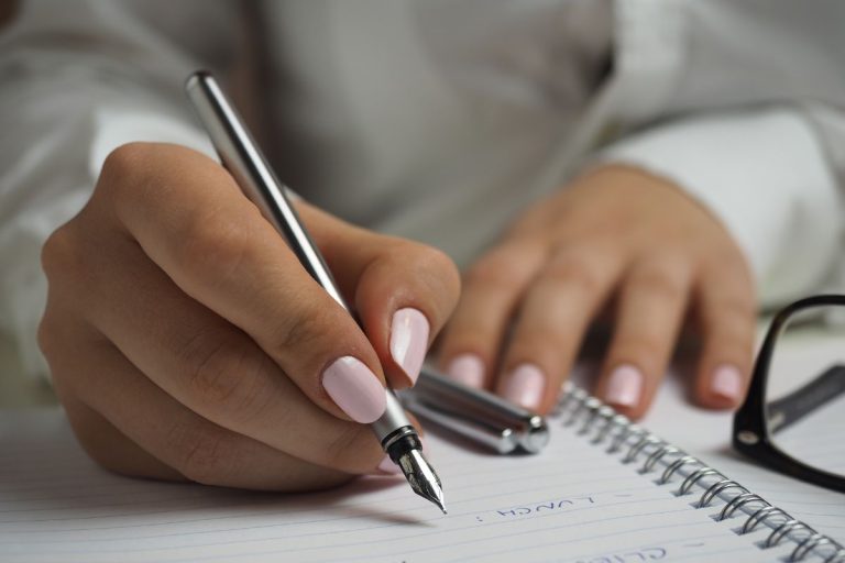What Can Help You Get Through Financial Difficulties When You’re Injured
